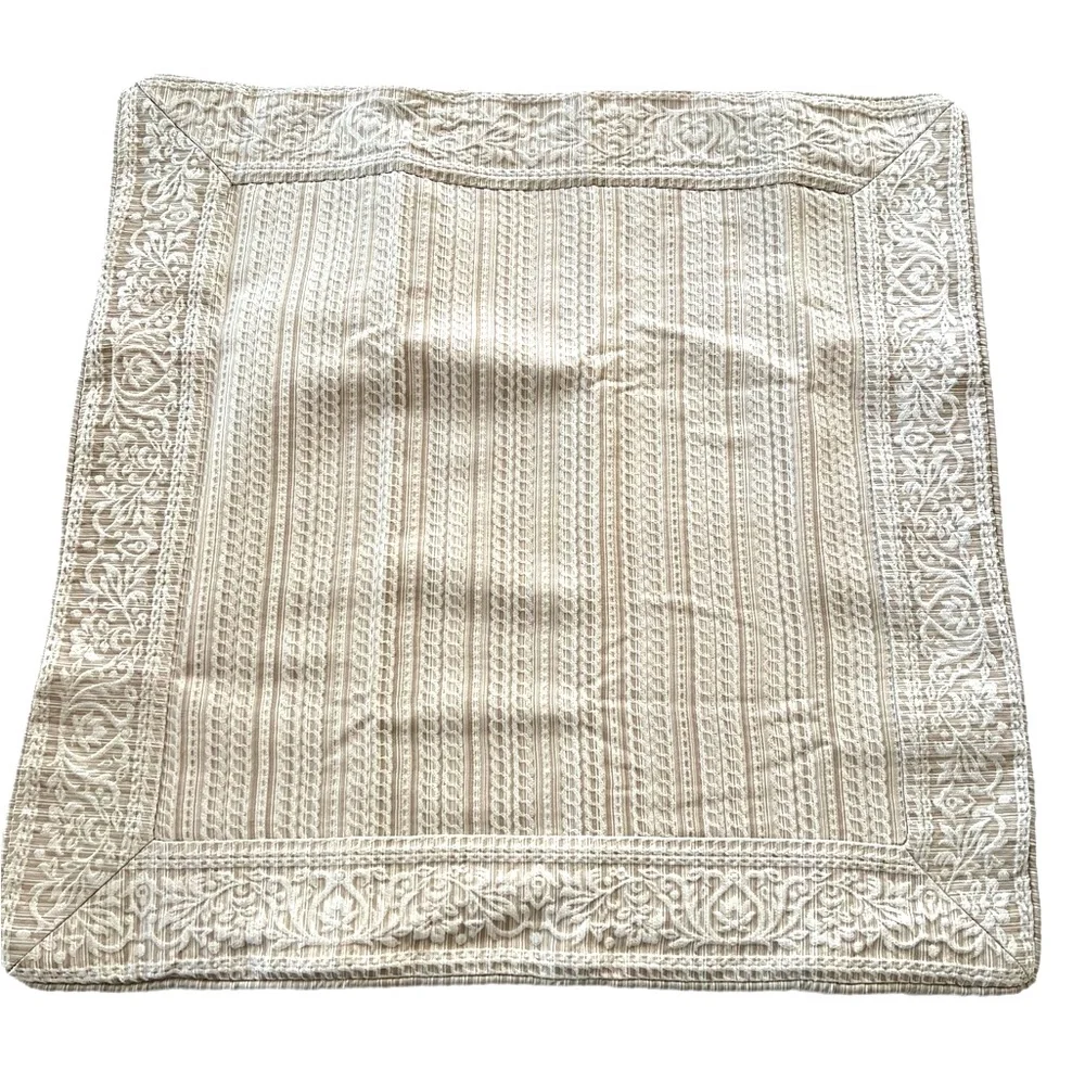 NIP J. Queen New York Wilmington Alabaster European Pillow Sham, 25” x 25
